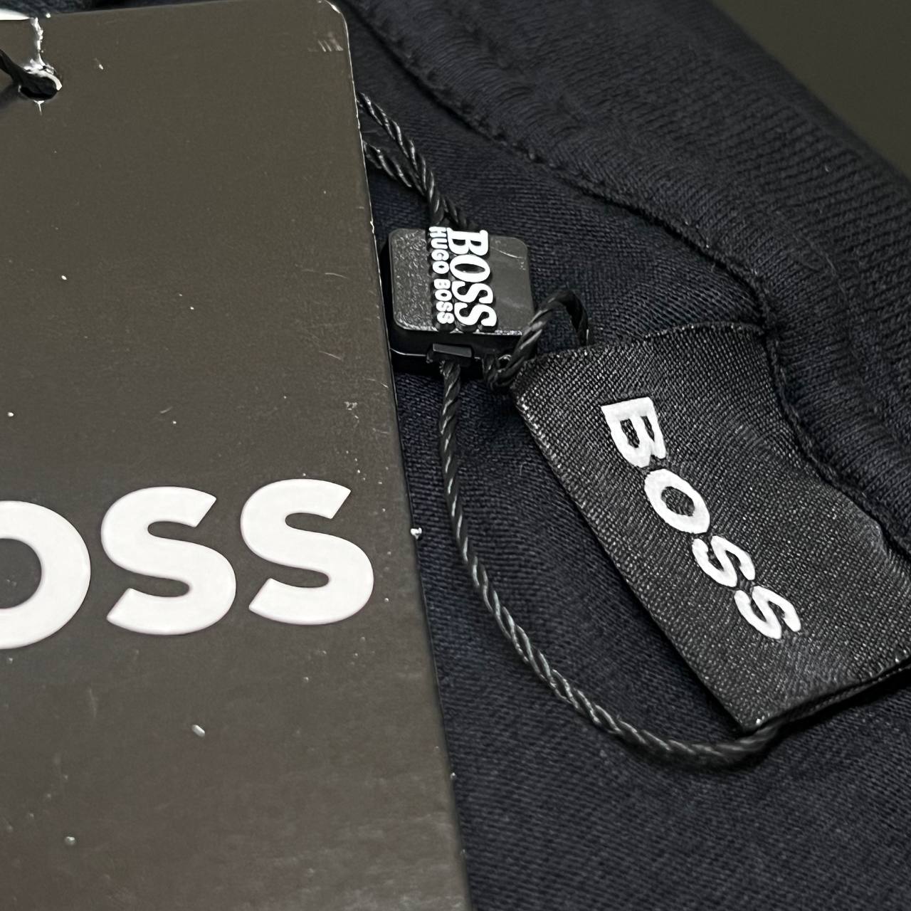 Camiseta Algodão Soft Americano - HUGO BOSS arte emborrachada