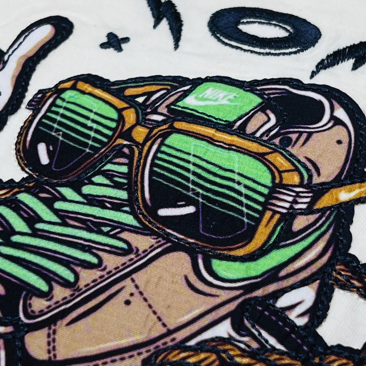 Camiseta Algodão Soft Americano - NIKE arte composta