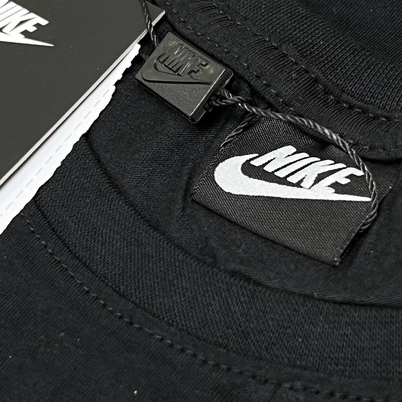 Camiseta Algodão Soft Americano - NIKE arte composta