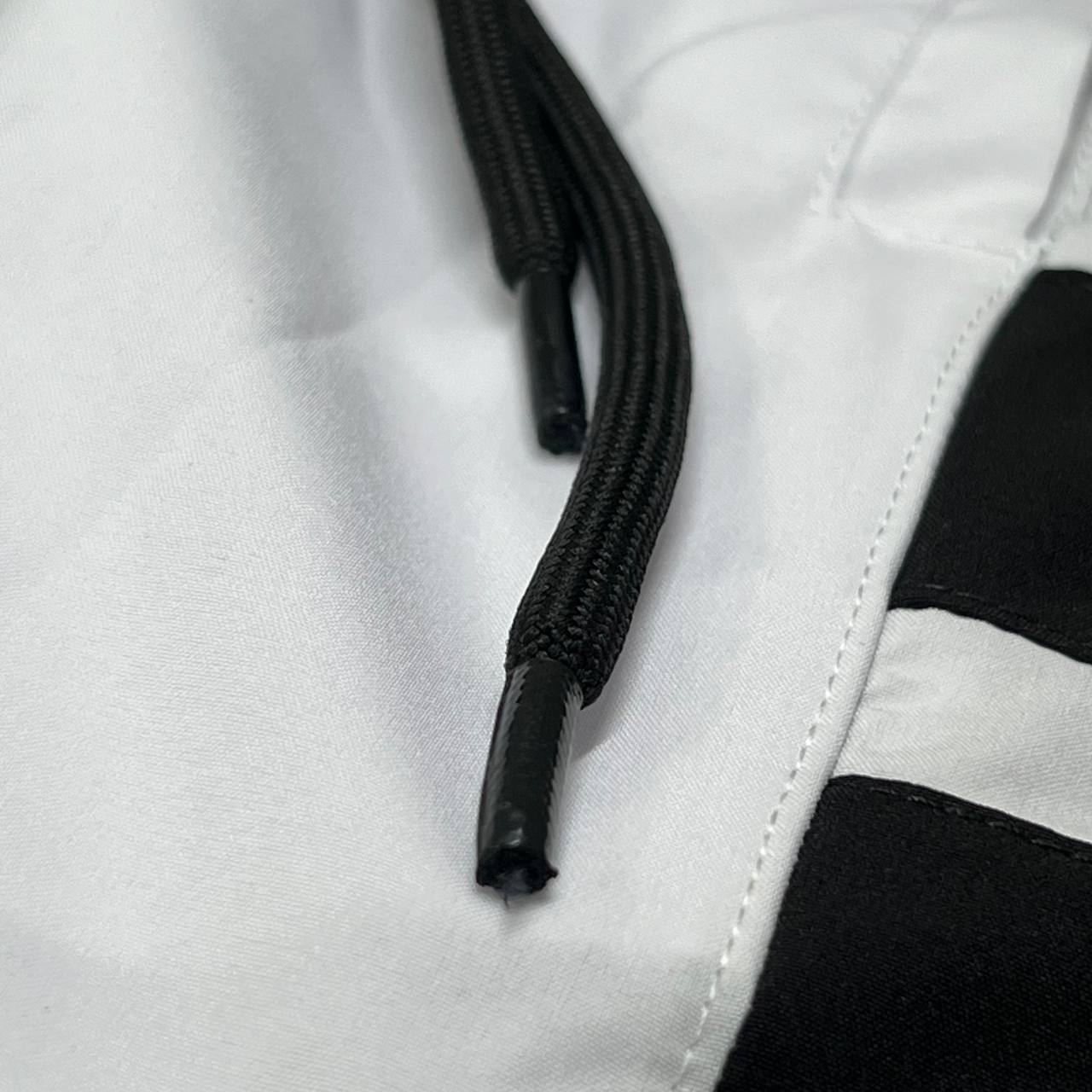 Bermuda Microfibra Ultra 