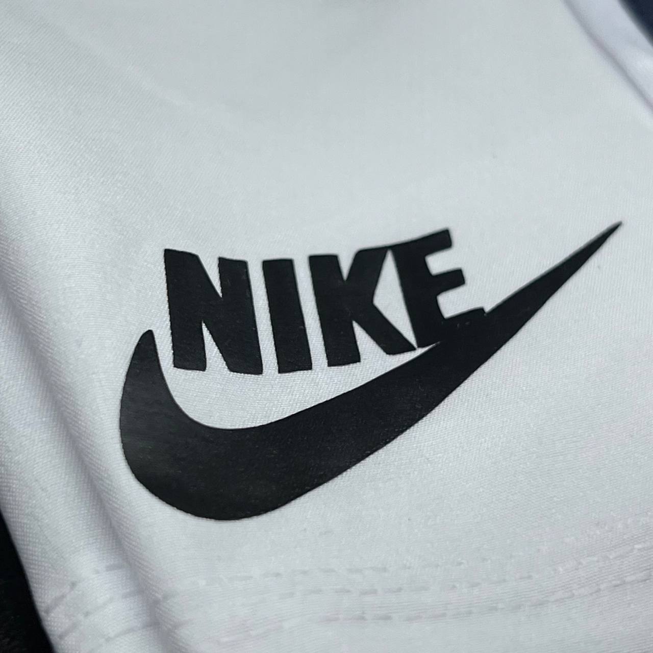 Bermuda Microfibra Ultra - NIKE 