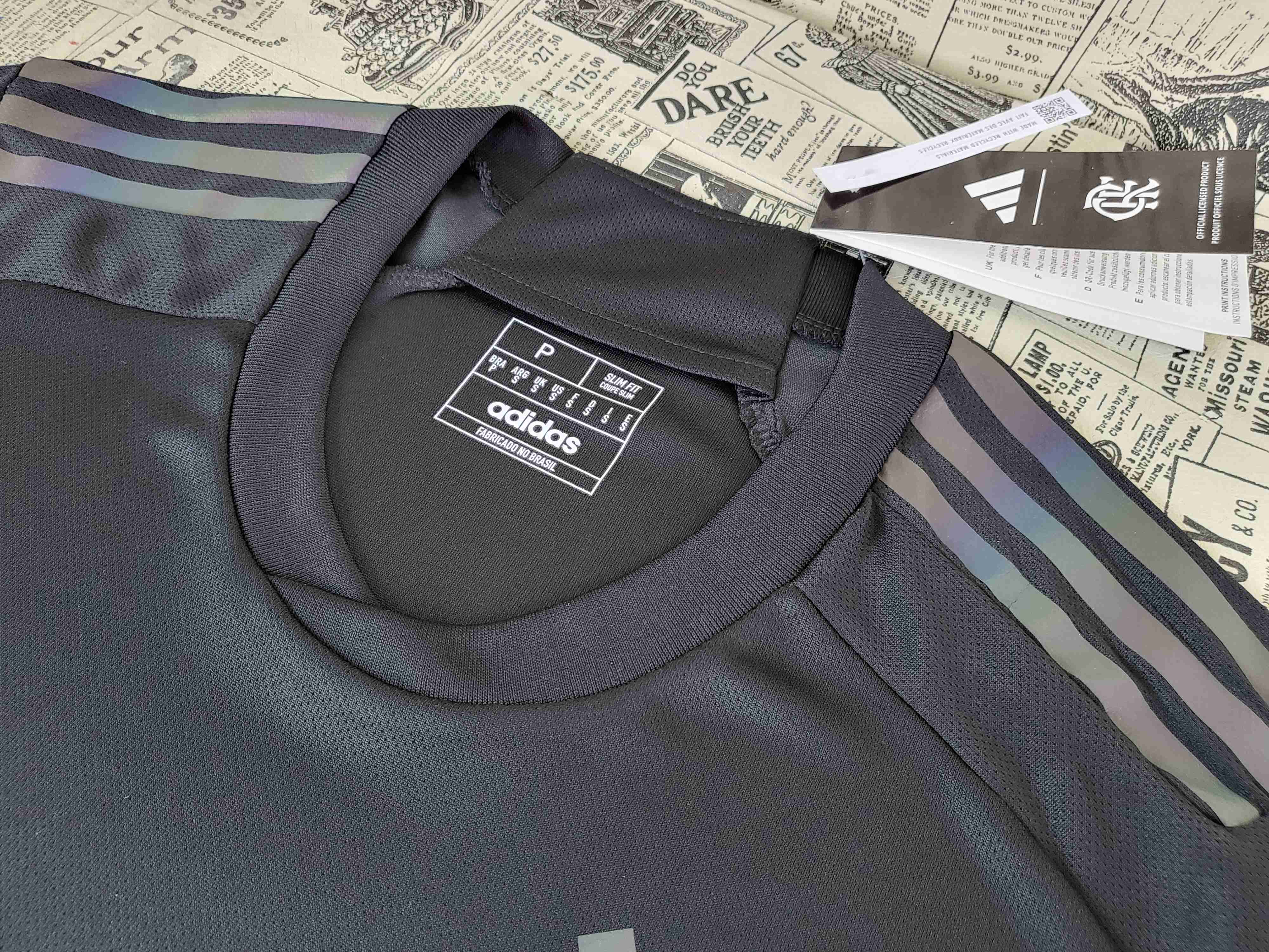 Camisa de time Tailandesa 1.1 TORCEDOR FLAMENGO 23/24 (PRONTA ENTREGA)