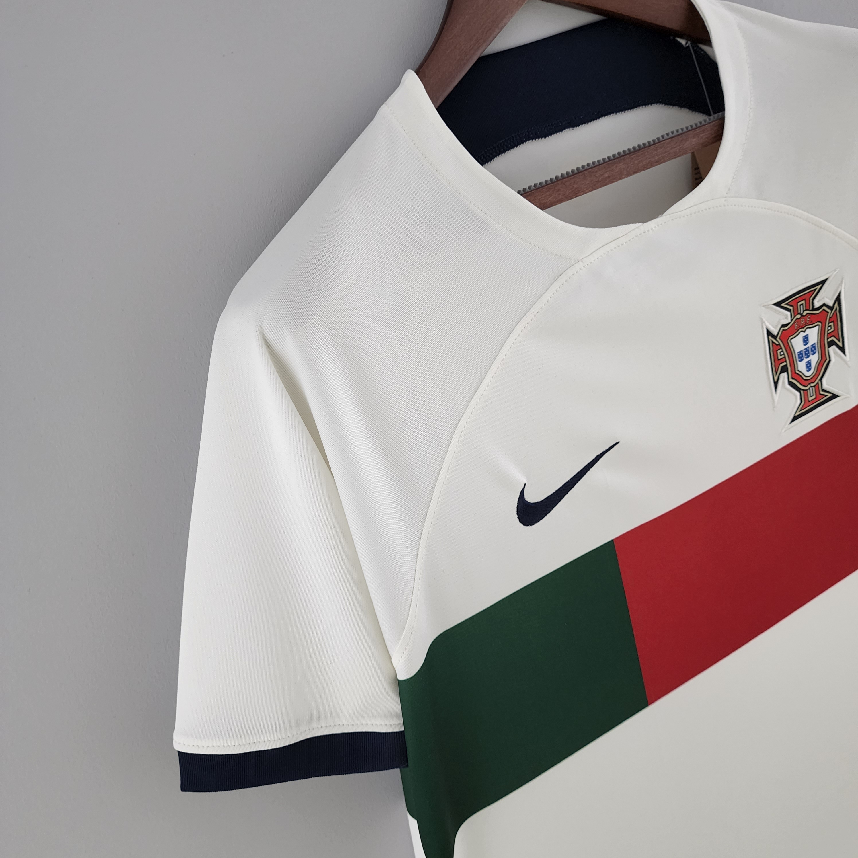 Camisa de time Tailandesa 1.1 TORCEDOR PORTUGAL 2022 (PRONTA ENTREGA)