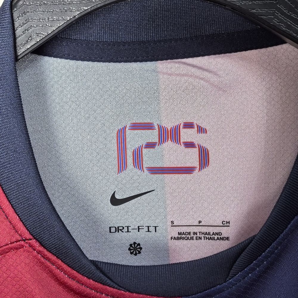 Camisa de time Tailandesa 1.1 TORCEDOR BARCELONA 24/25 (PRONTA ENTREGA)