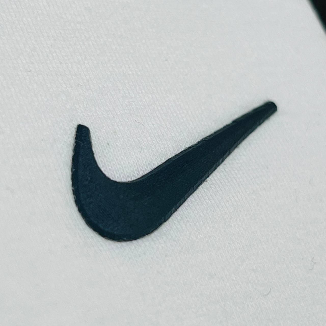 Camiseta Genuína Soft Penteado Turco - NIKE arte em aplique