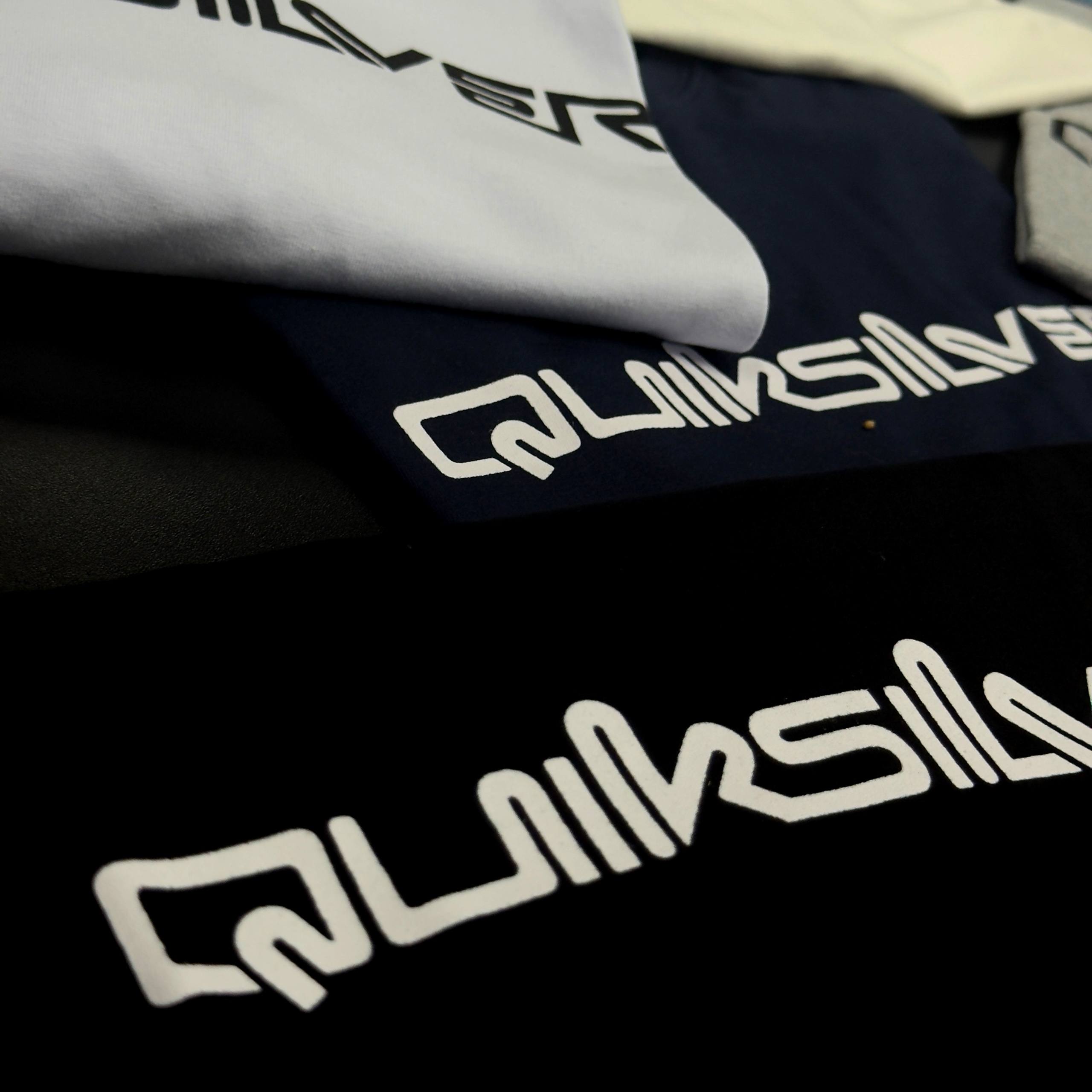 Camiseta  Quiksilver 40.1 Ultra Premium penteada  