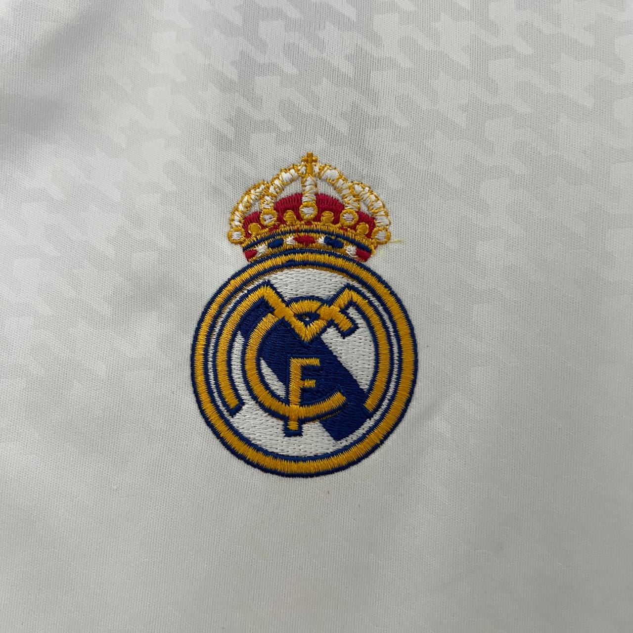 Camisa de time Tailandesa 1.1 TORCEDOR REAL MADRID PRONTA ENTREGA)