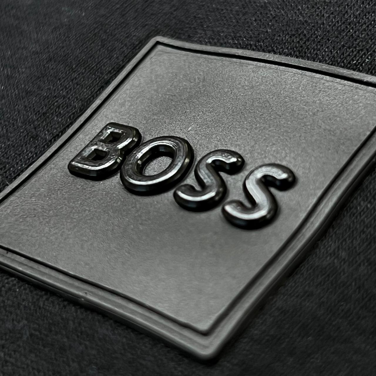 Camiseta GENUINA COTTON SOFT TURCO - HUGO BOSS arte em patch emborrachado