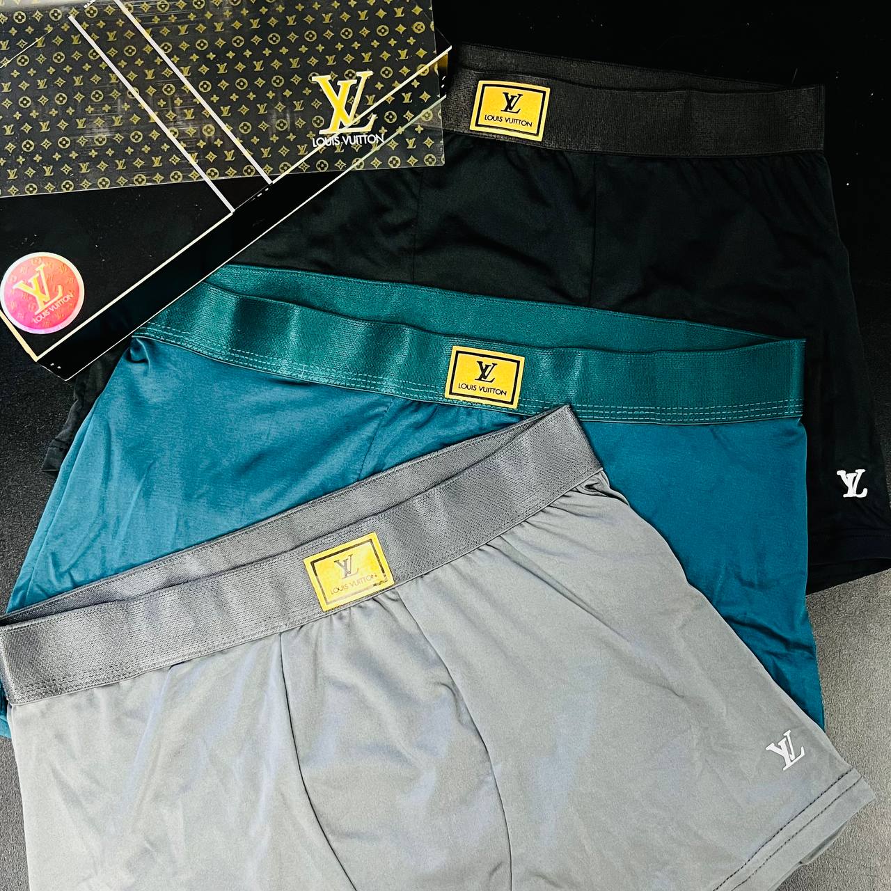 Kit Cueca Premium na caixa de MADEIRA (LT038)