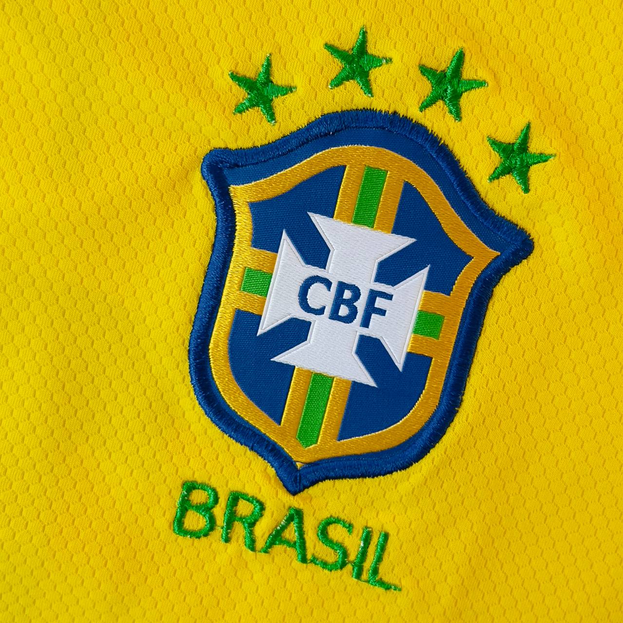 Camisa de Time (Qualidade Nacional Premium) Seleção Brasileira Retrô PELÉ #10| LT65A (C1106) 
