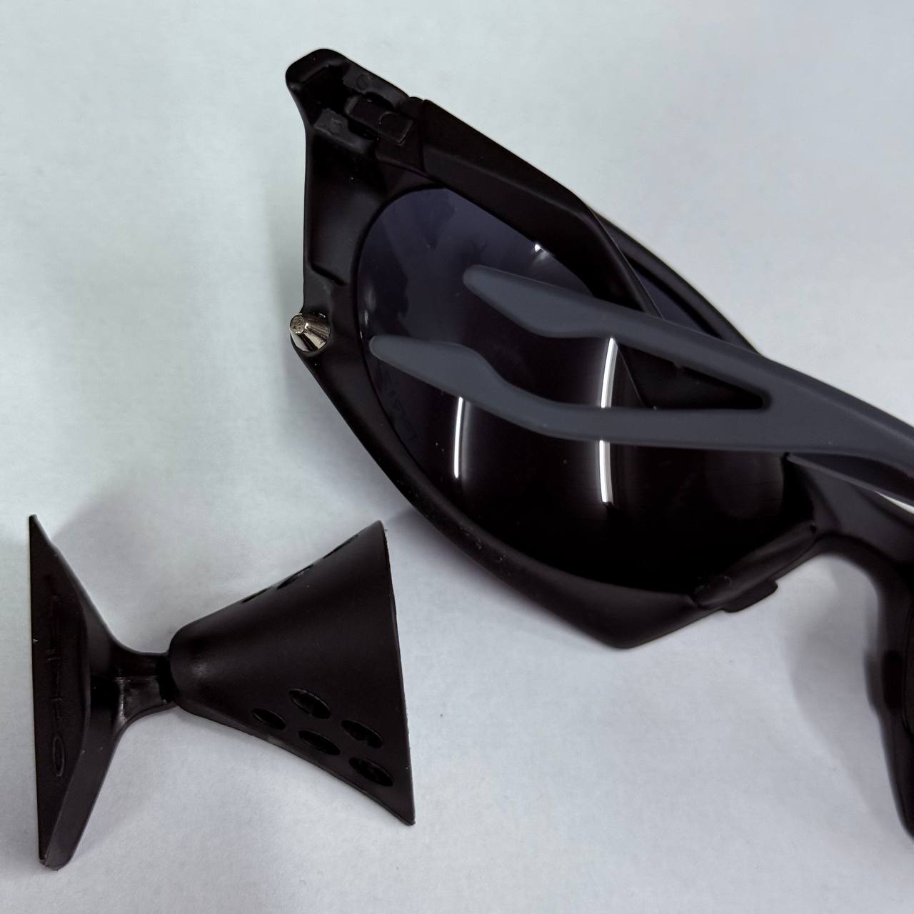 Oculos OAKLEY JULIET - RADAR (LT023) - ARMAÇÃO: WHITE - Kit Borracha: BRANCA - MODELO: RADAR