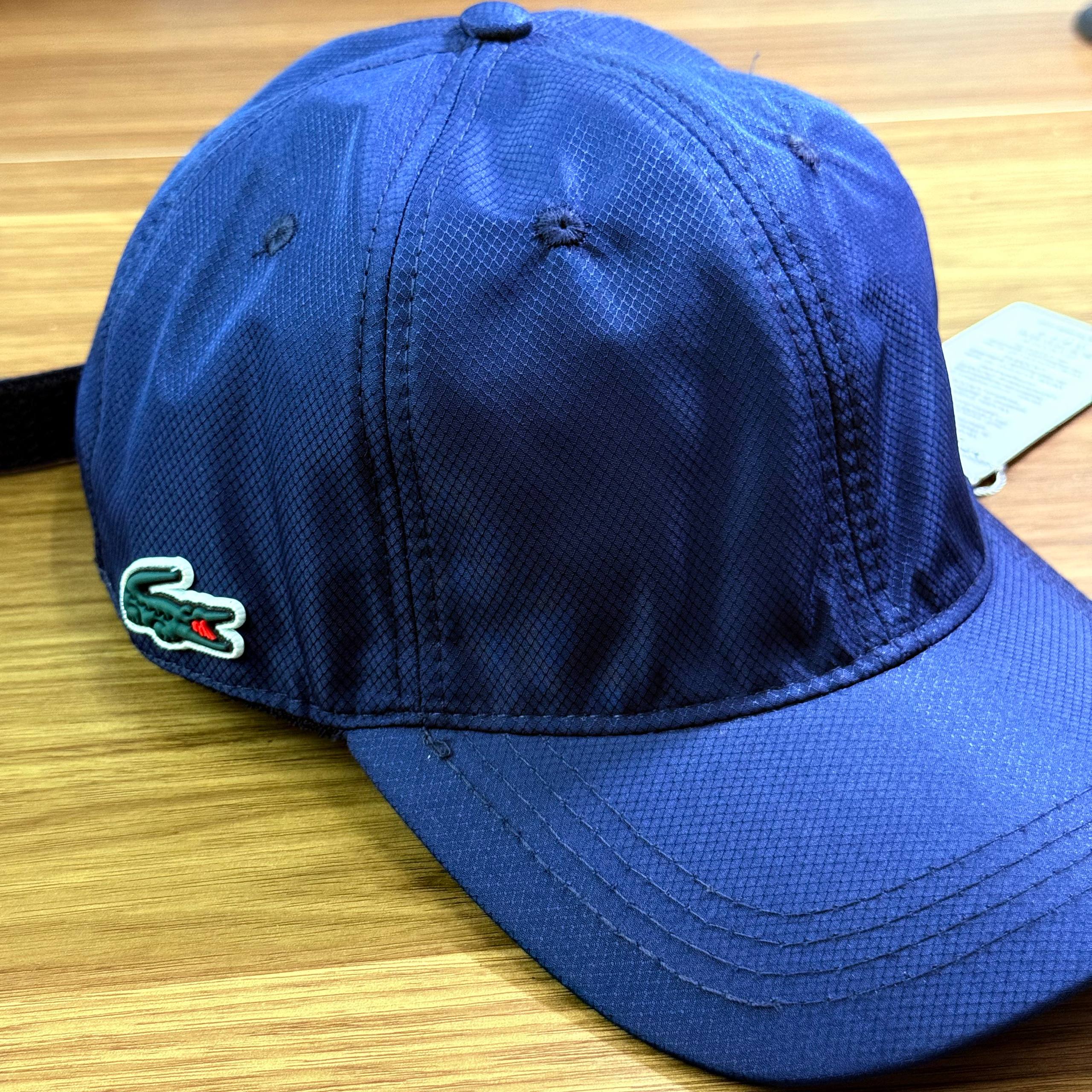 Boné Ultra Premium LOUIS VUITTON Aba de couro (LT026)