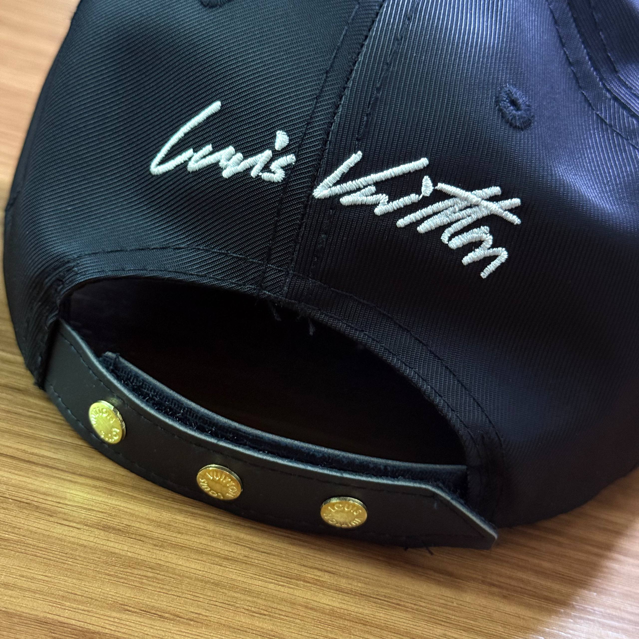 Boné Ultra Premium LOUIS VUITTON Aba de couro (LT026)