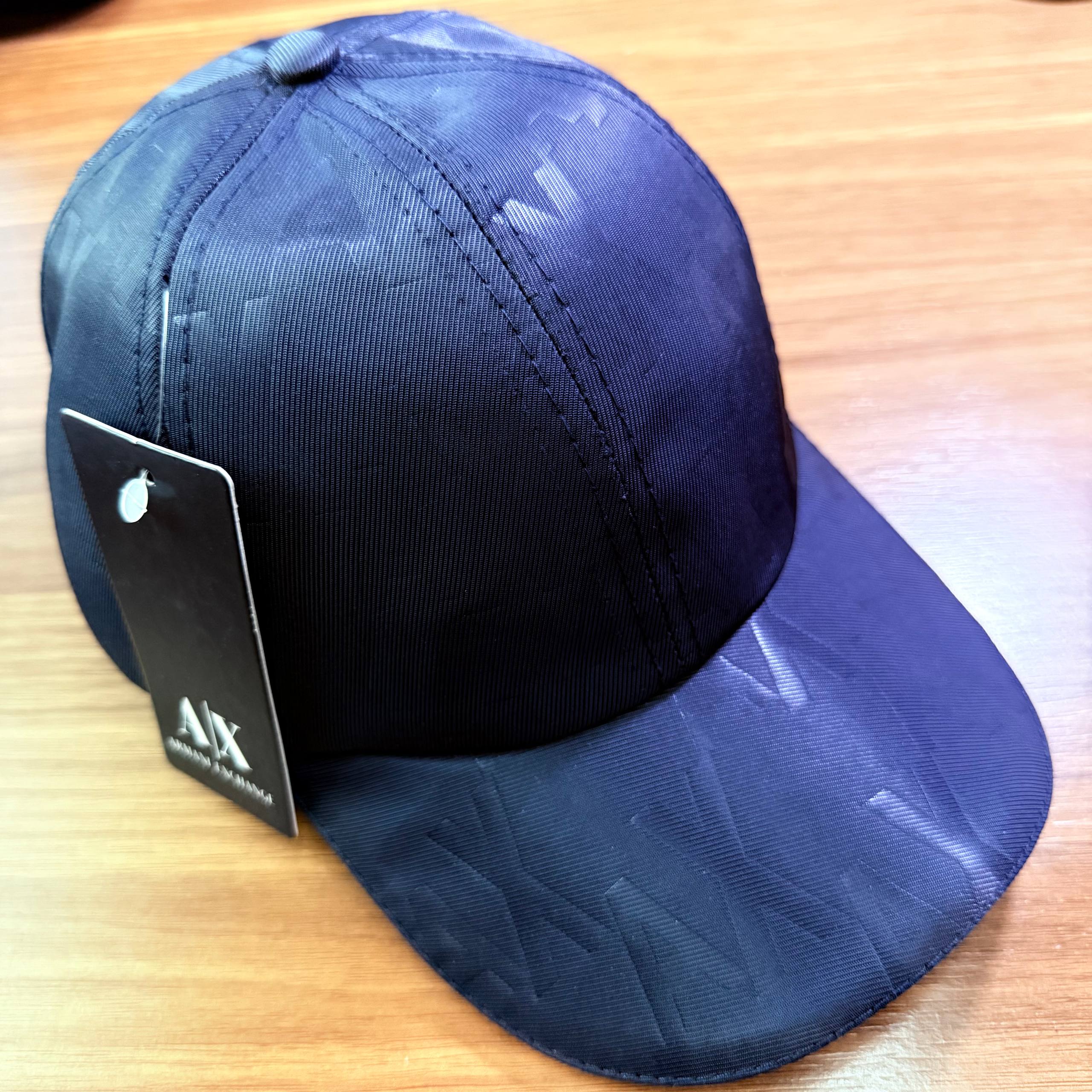 Boné Ultra Premium ARMANI (LT026)