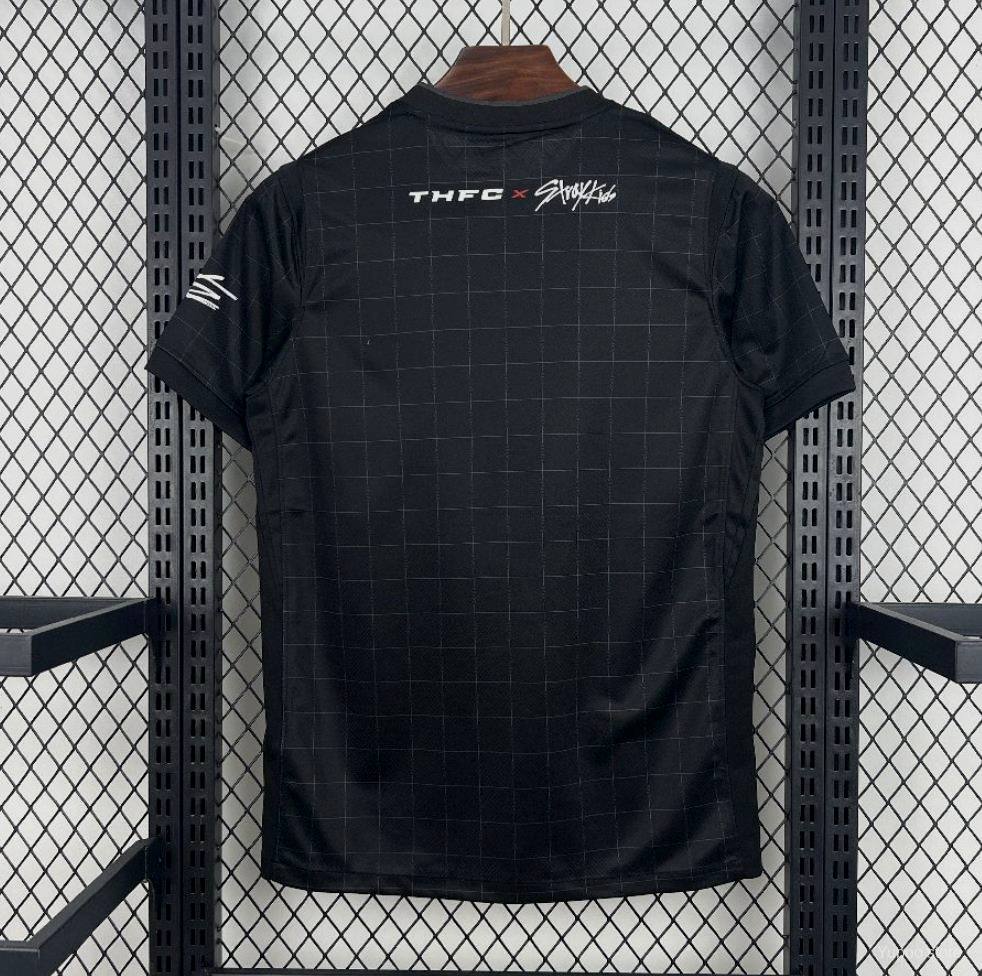 Camisa de time Tailandesa 1.1 TORCEDOR TOTTENHAM (STRAY KIDS EDITION)  25/26