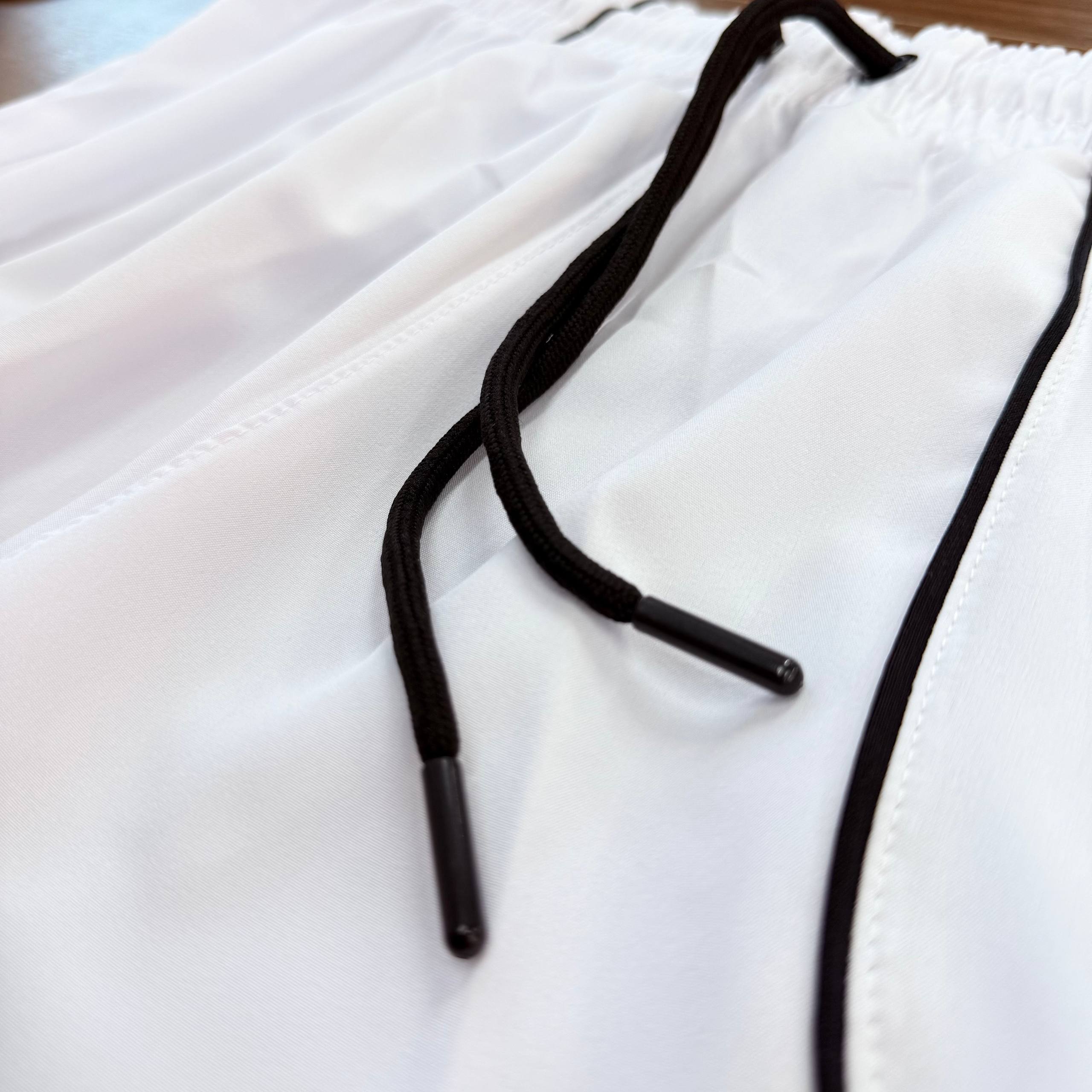 Bermuda Microfibra Ultra Lacoste