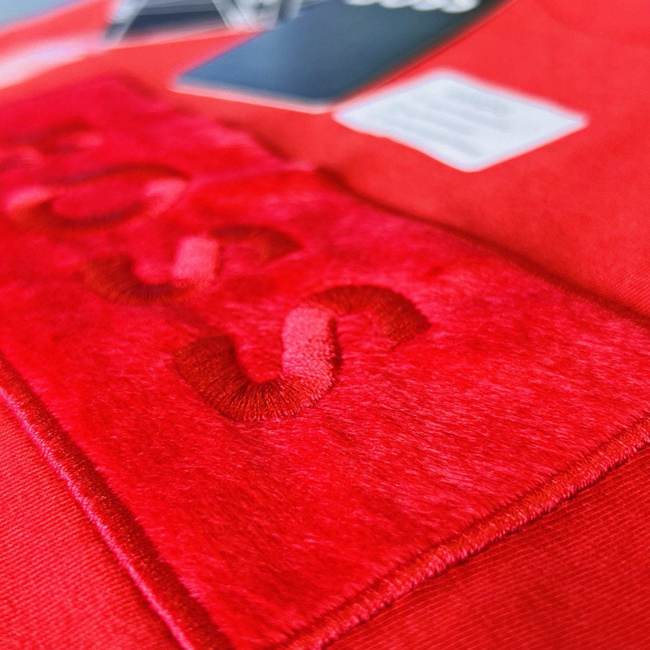  Camiseta Genuina 40.1 LUXO HUGO BOSS arte em camurça 