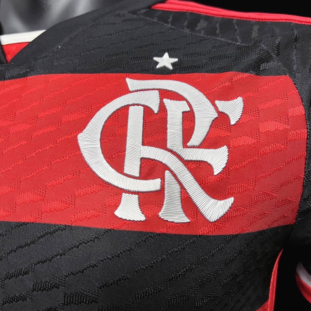 Camisa de time Tailandesa 1.1 JOGADOR FLAMENGO (PRONTA ENTREGA)