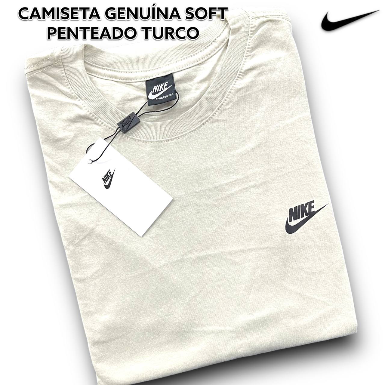 CAMISETA GENUINA SOFT PENTEADO TURCO - NIKE arte em DTF