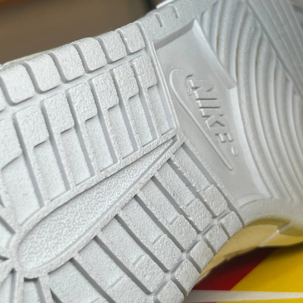 Tênis NIKE SB Dunk linha premium