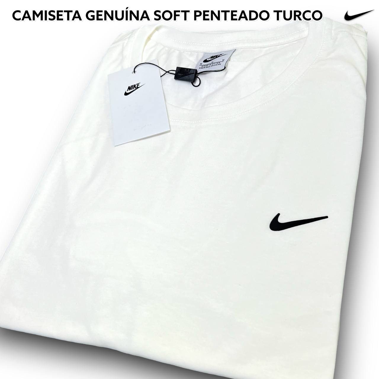 Camiseta Genuína Soft Penteado Turco - NIKE arte em aplique