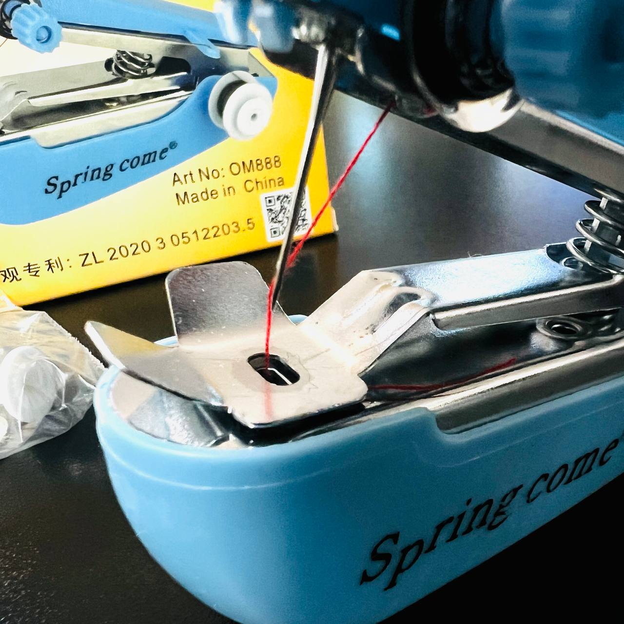 Mini Maquina de Costura Portatil LT34A (C751)