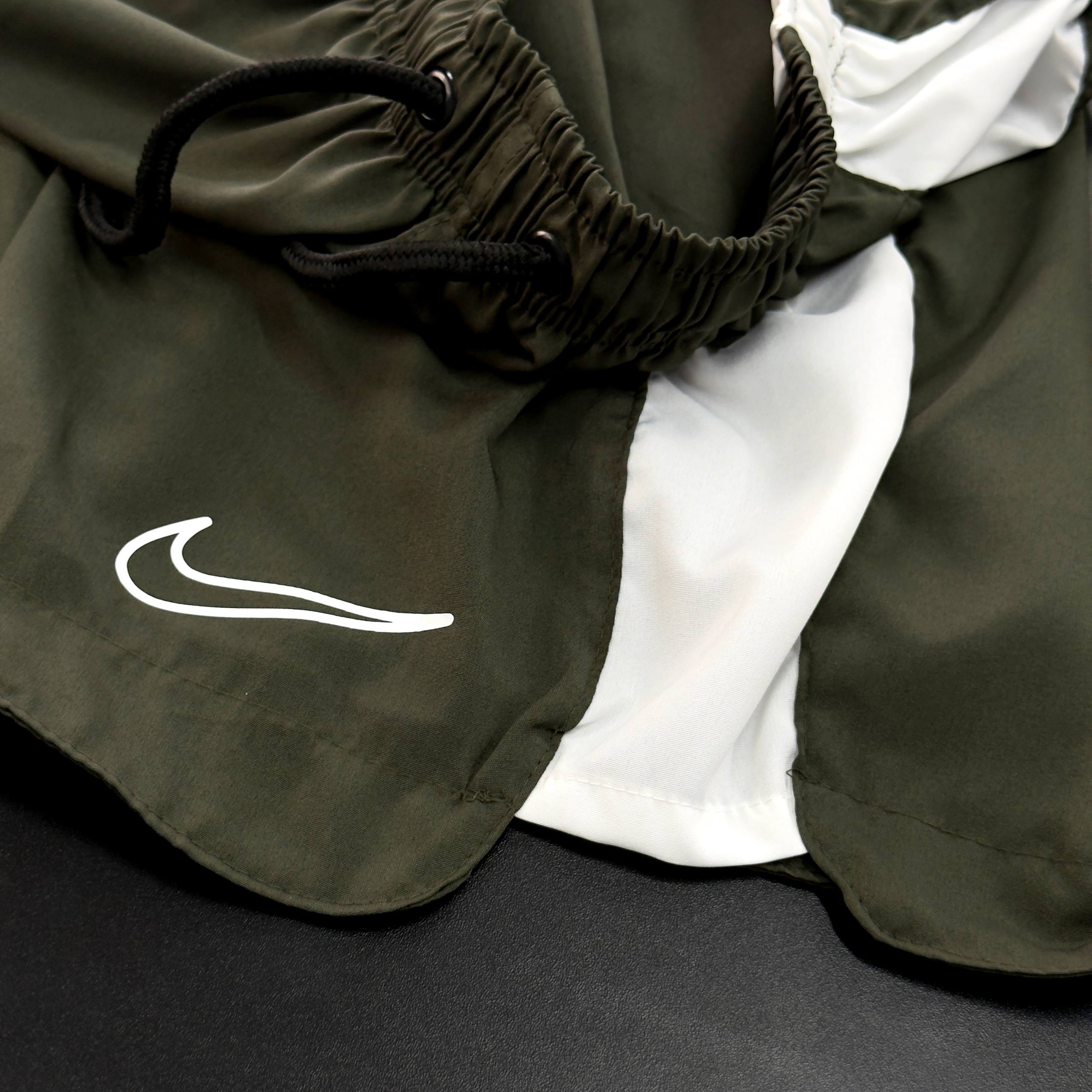 Bermuda Microfibra Premium Nike