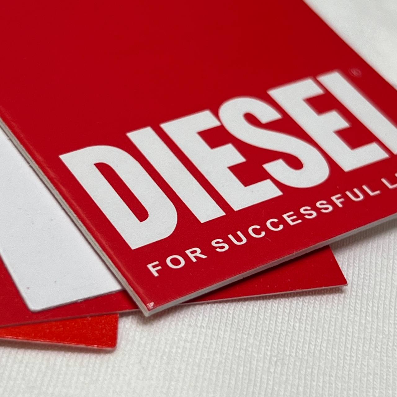 Camiseta GENUINA COTTON TANGUIS TURCO - DIESEL arte em patch emborrachado