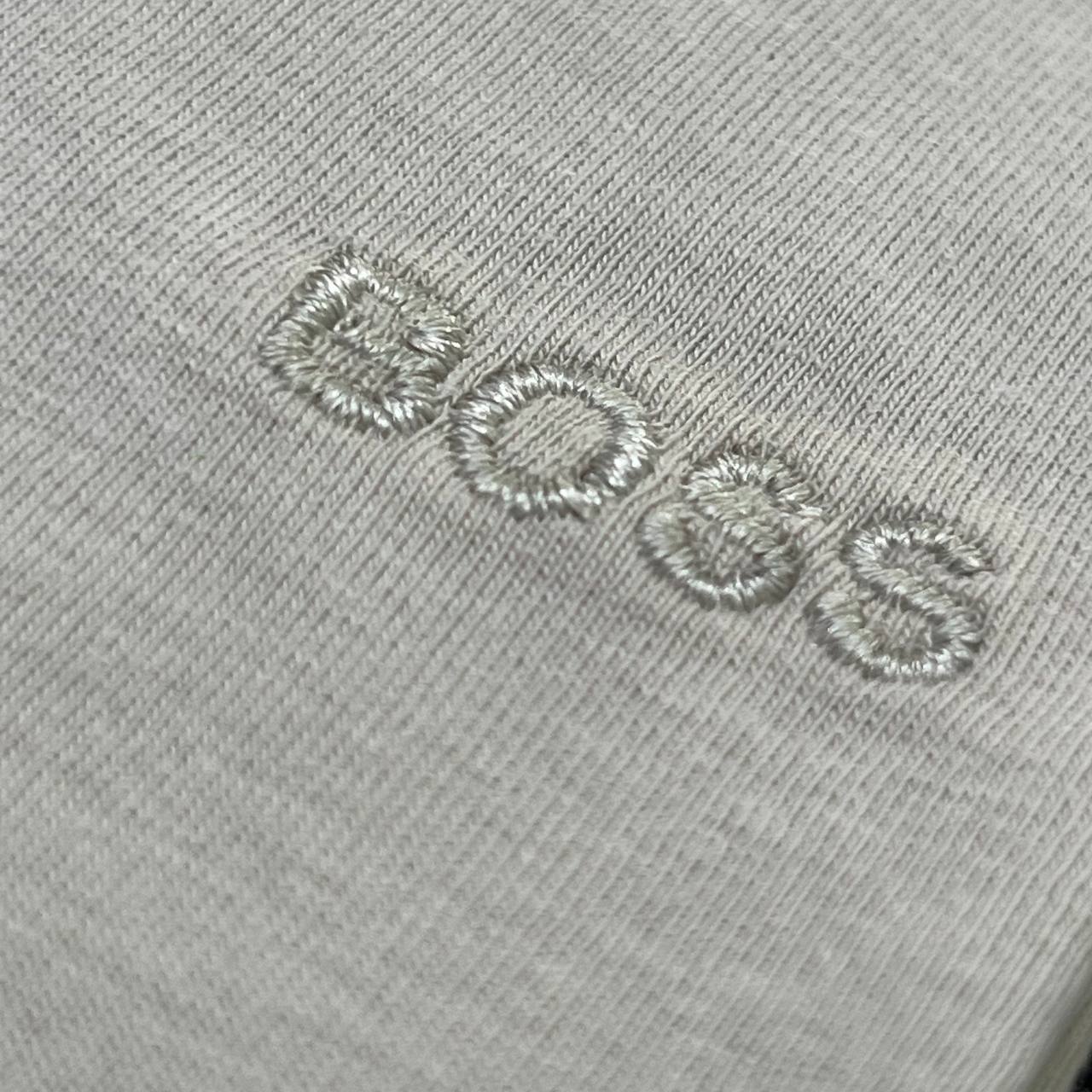 Camiseta GENUINA COTTON SOFT TURCO - HUGO BOSS arte bordada