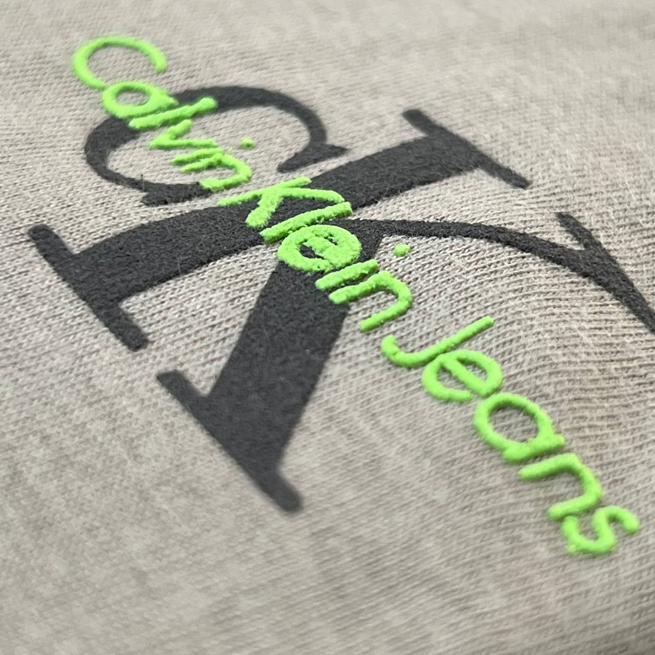 Camiseta Genuína Soft Penteado Turco - CALVIN KLEIN arte em termogel