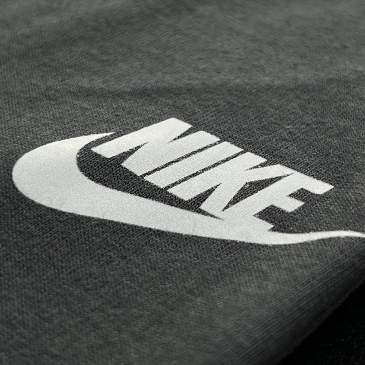 CAMISETA GENUINA SOFT PENTEADO TURCO - NIKE arte em DTF