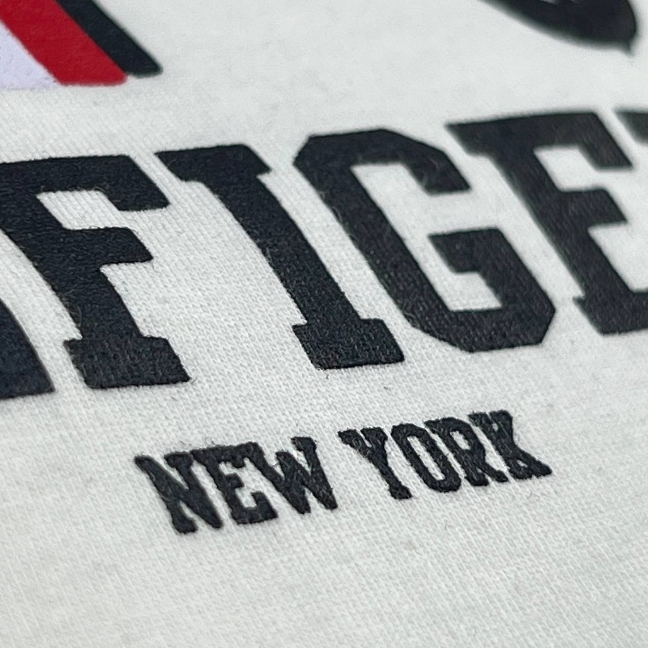 Camiseta Genuina 40.1 LUXO - TOMMY HILFIGER arte em DTF