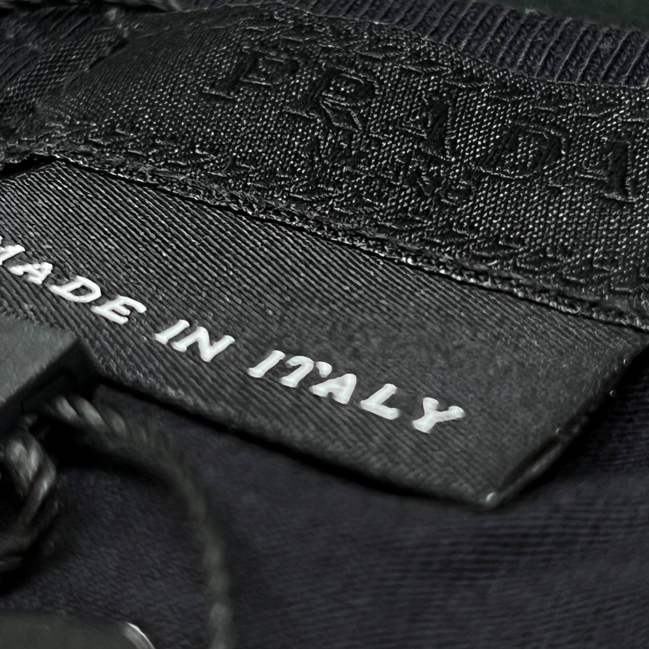 Camiseta GENUINA COTTON TANGUIS TURCO - PRADA arte em patch emborrachado