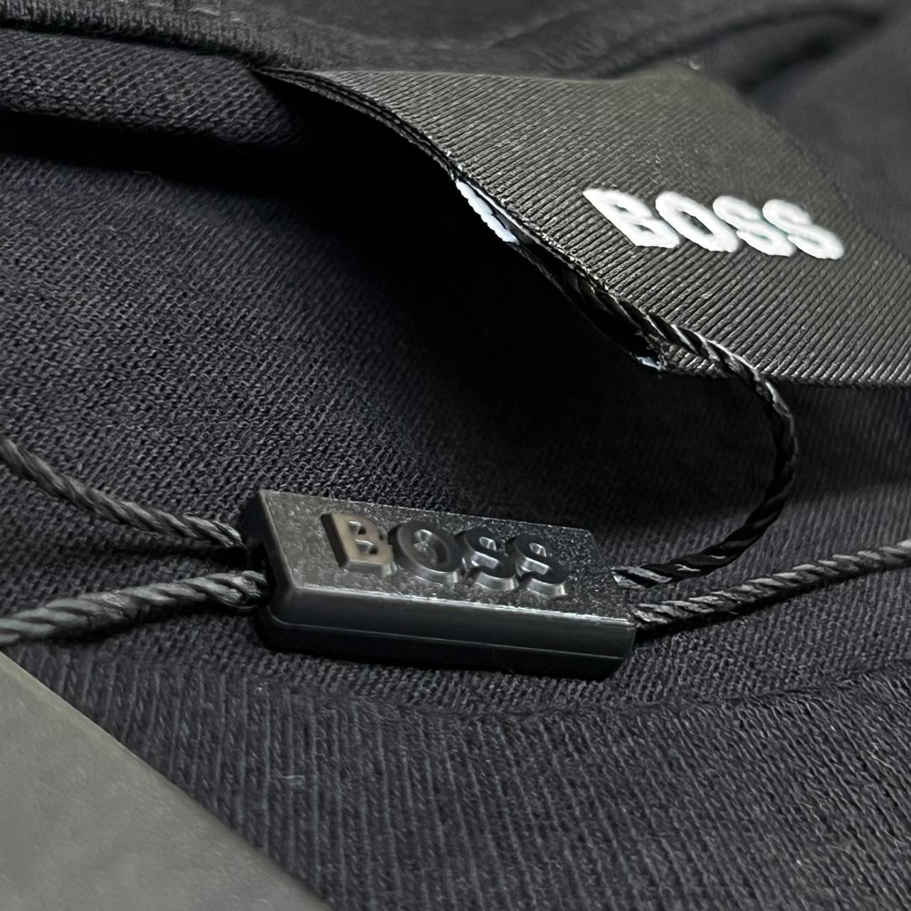 Camiseta GENUINA COTTON SOFT TURCO - HUGO BOSS arte em DTF