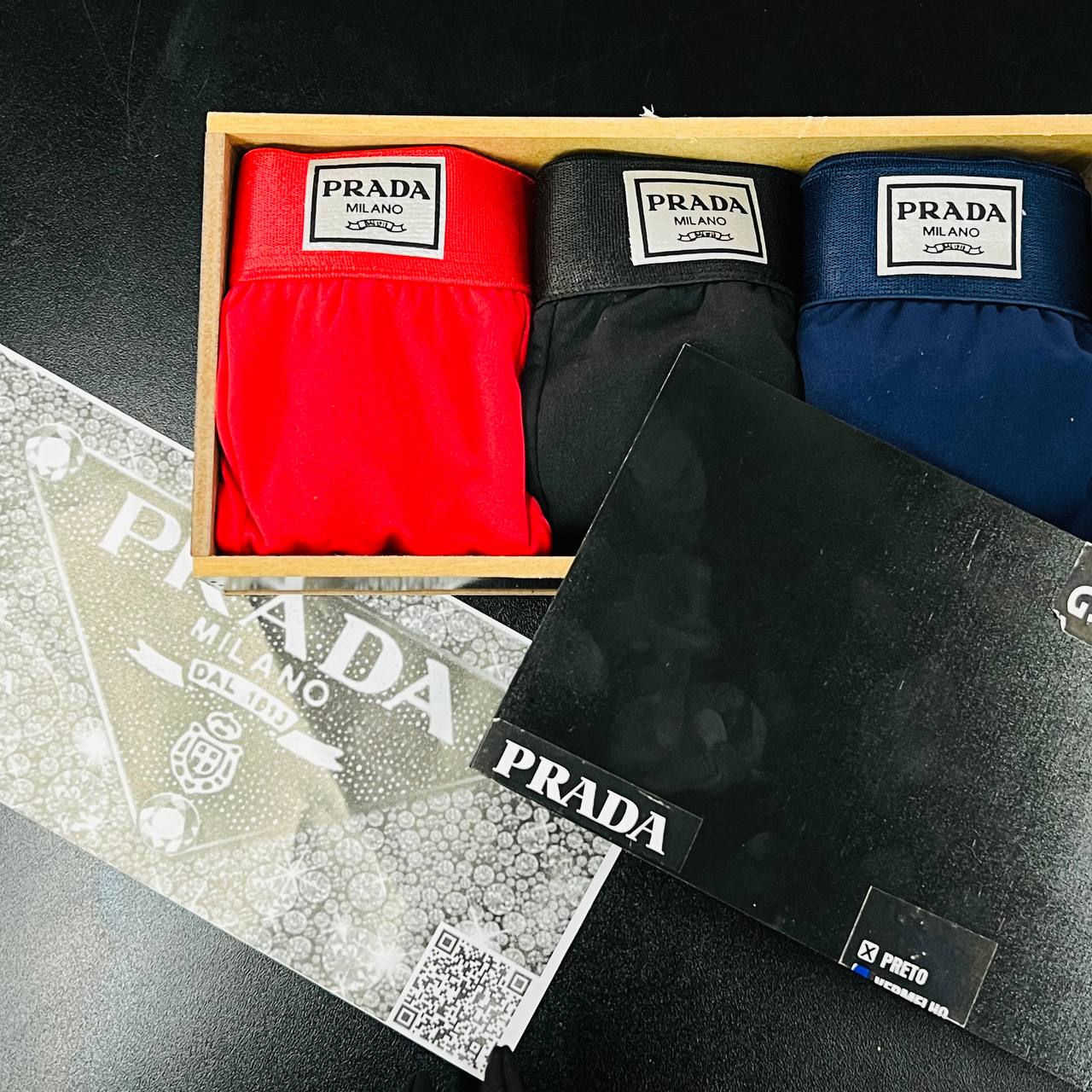 Kit Cueca Premium na caixa de MADEIRA LT 11-A (C309)