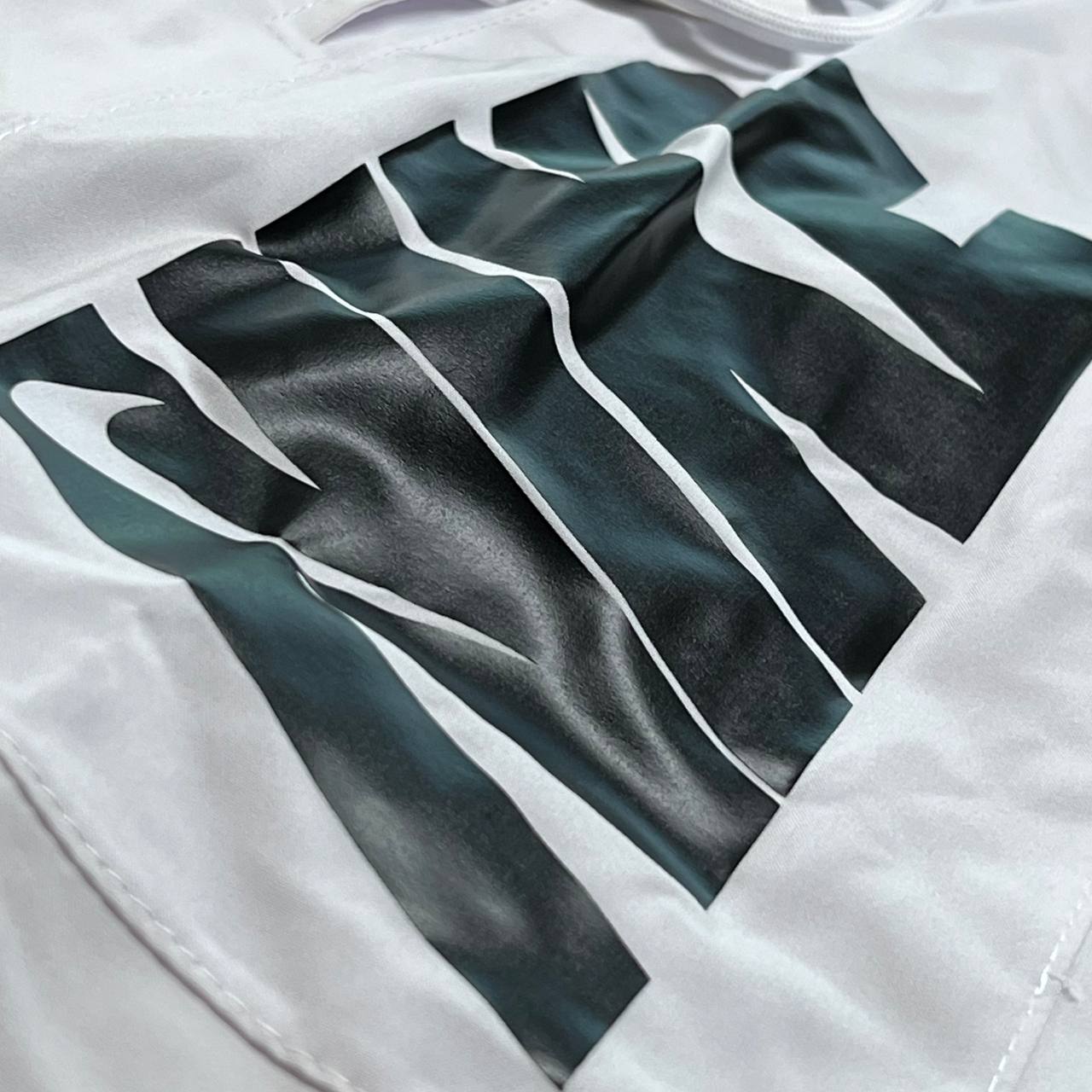 Bermuda Microfibra Ultra - NIKE arte em silk