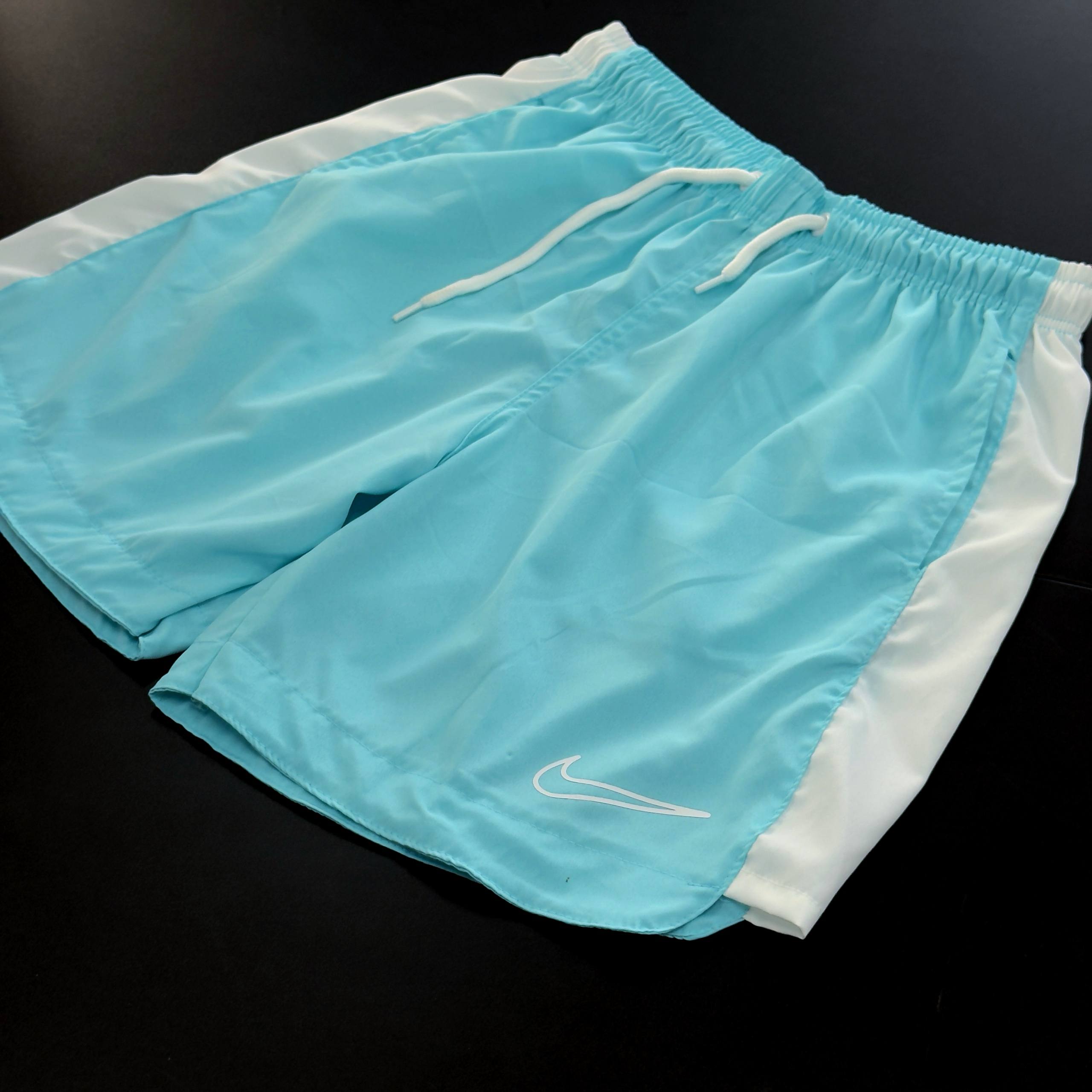 Bermuda Microfibra Premium Nike 
