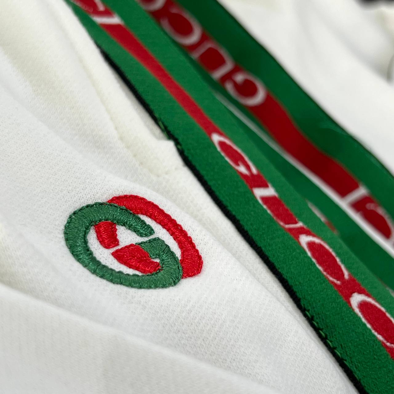 CALÇA MOLETOM 3 CABOS ULTRA - GUCCI