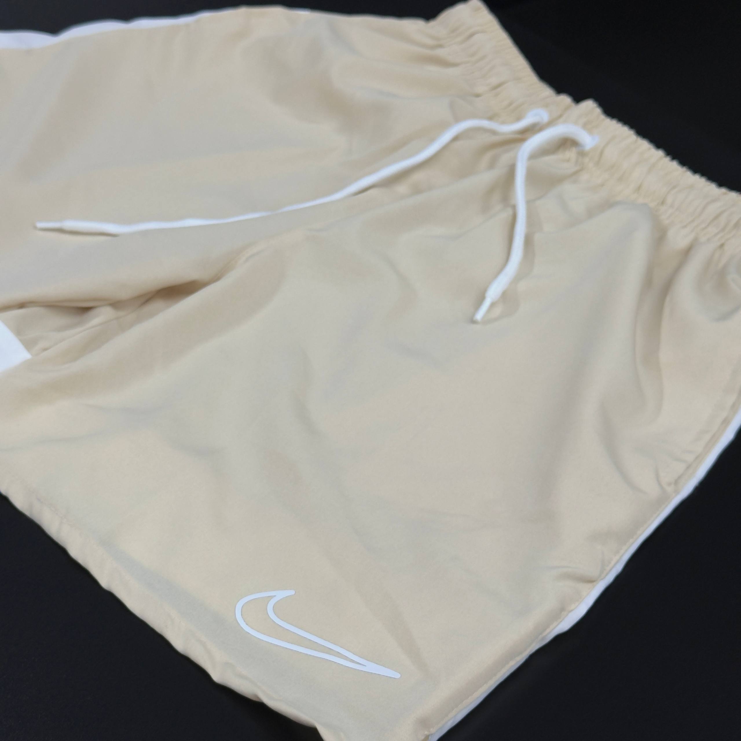 Bermuda Microfibra Premium