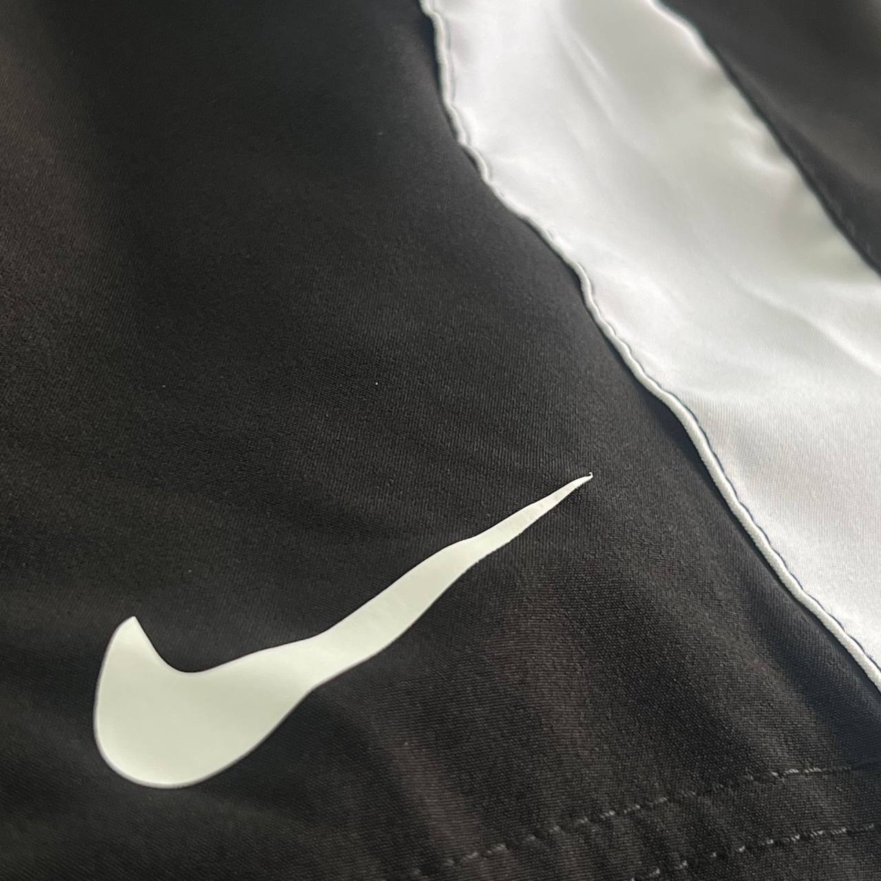 Bermuda Microfibra Ultra - NIKE mini recorte lateral 