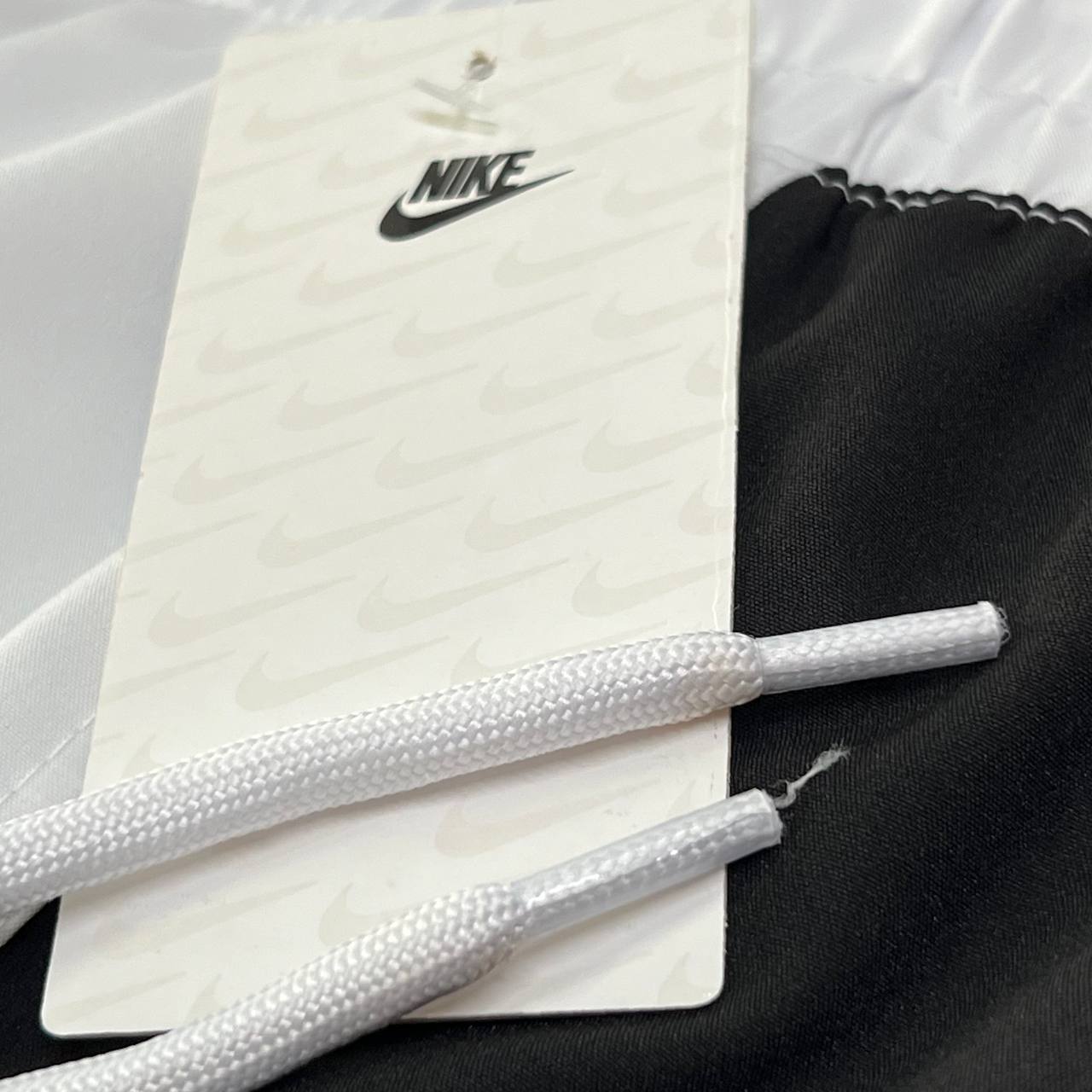 Bermuda Microfibra Ultra - NIKE recorte lateral 