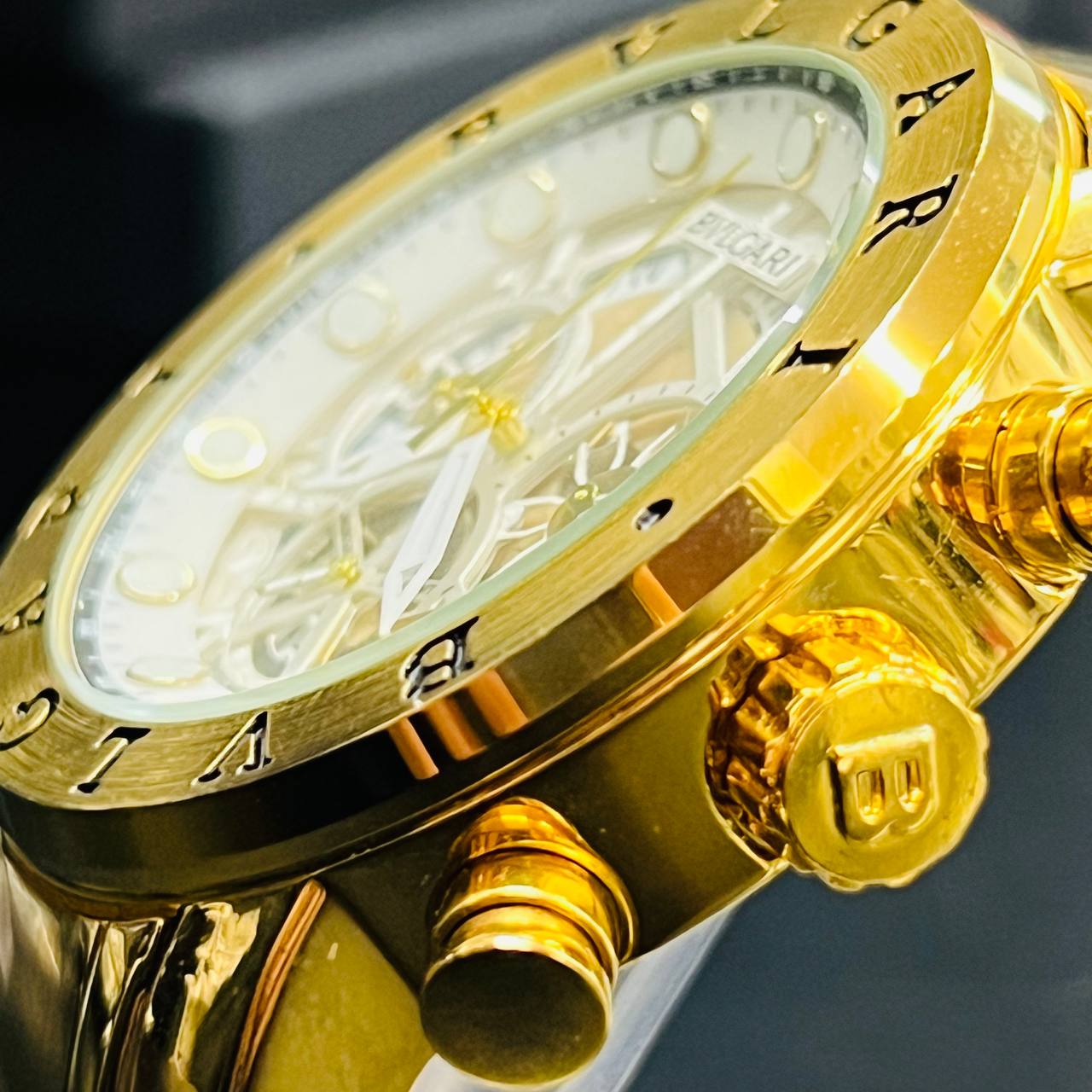 Relógio BVLGARI linha PREMIUM AAA