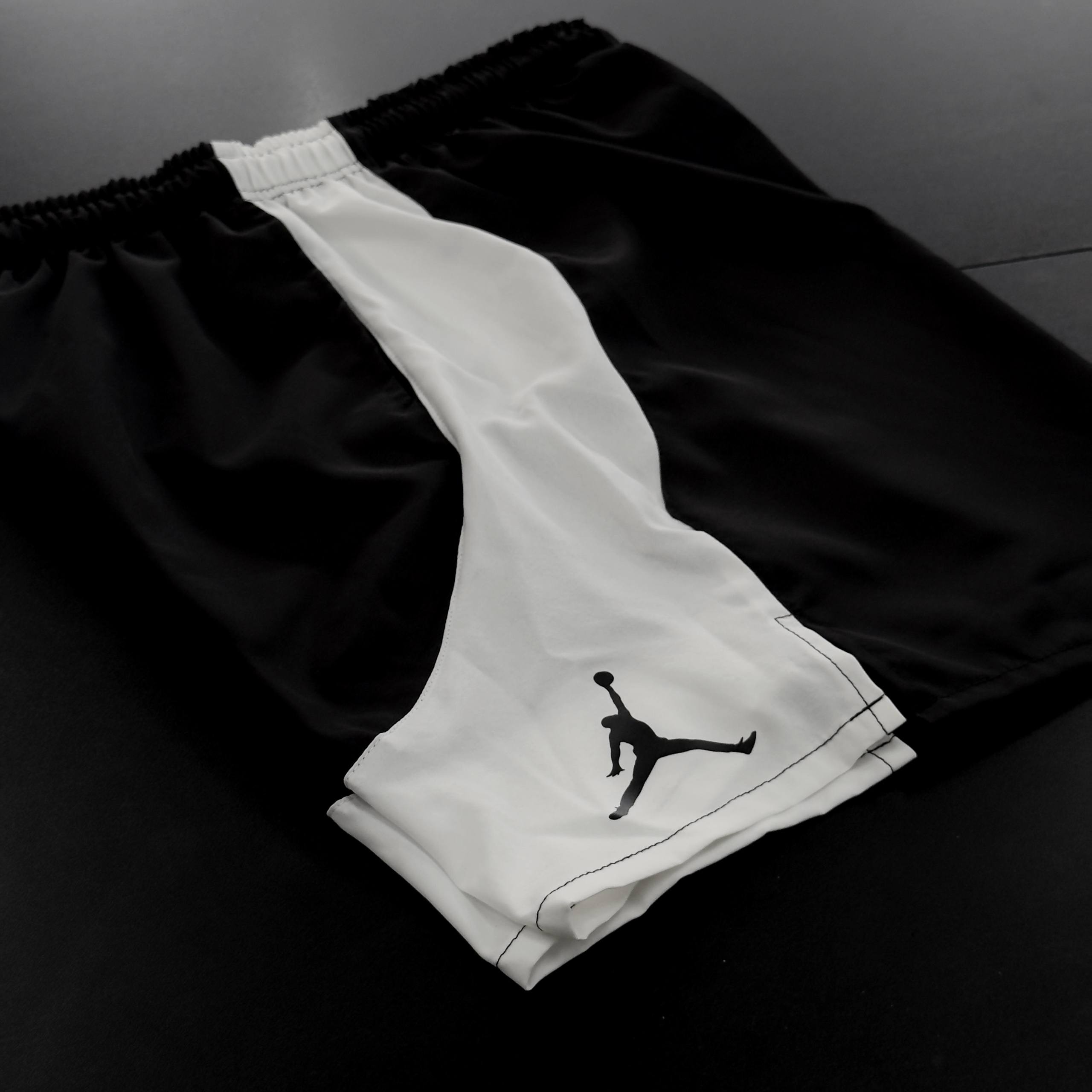 Bermuda Microfibra Premium Jordan