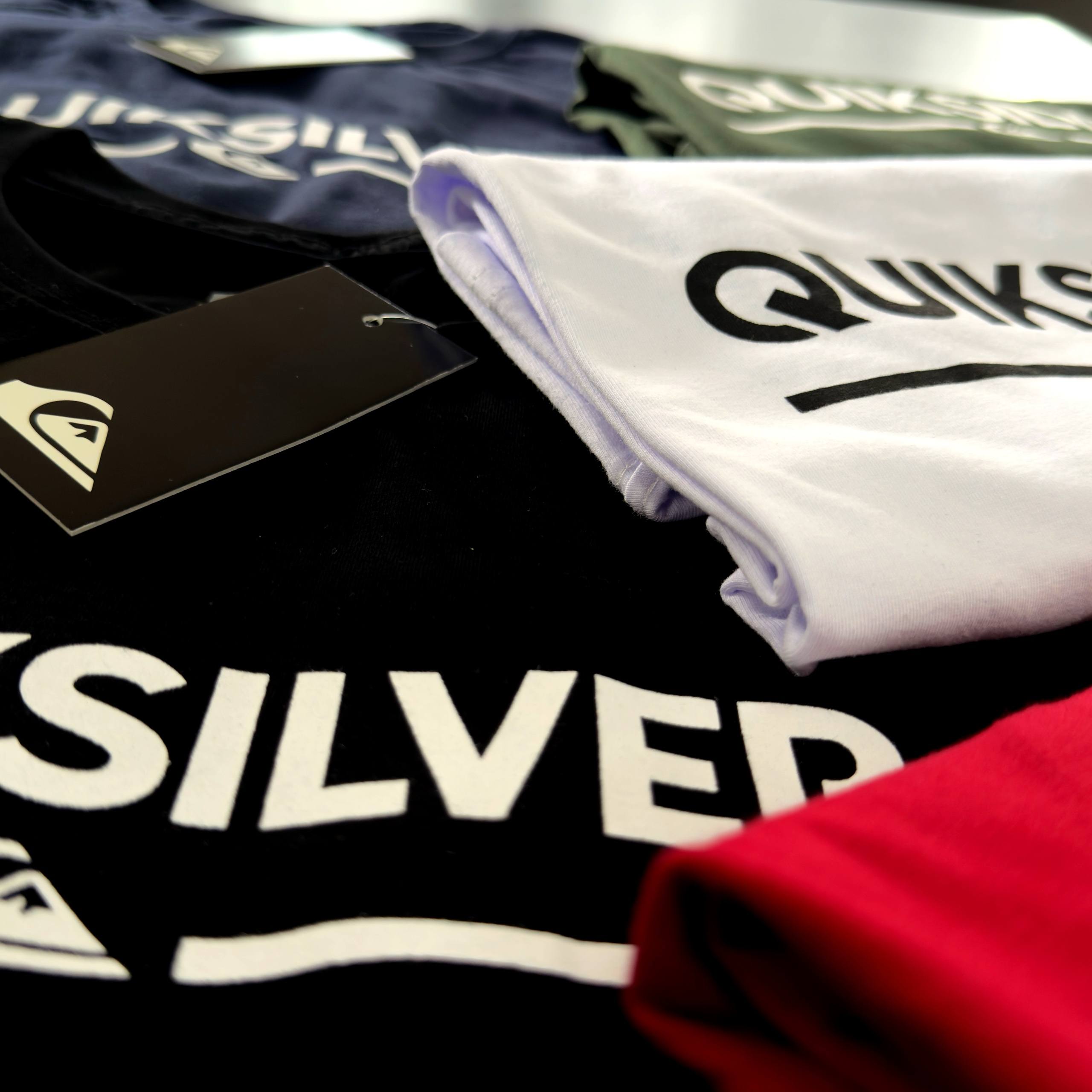 Camiseta  Quiksilver 40.1 Ultra Premium penteada 